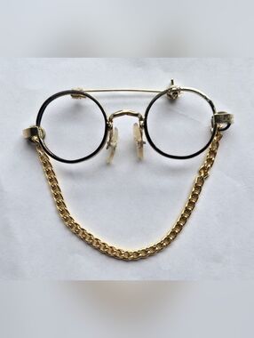 Vintage Gold-Tone Pince-Nez Eye Glasses Brooch w/ Chain